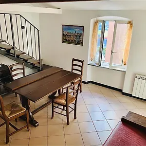 Appartement Legino, Savone